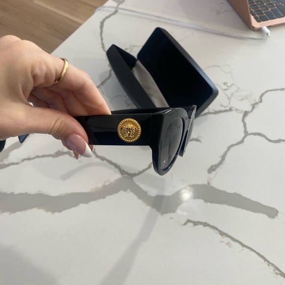 VERSACE VE4353 Black Sunglasses - Picture 3 of 6